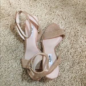 Clarks High Heels EUC sz 10